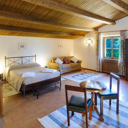 Convento Di San Francesco Mondaino Bed & Breakfast ภายนอก รูปภาพ
