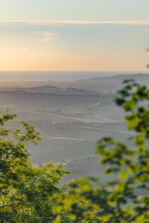 Convento Di San Francesco Mondaino Bed & Breakfast ภายนอก รูปภาพ