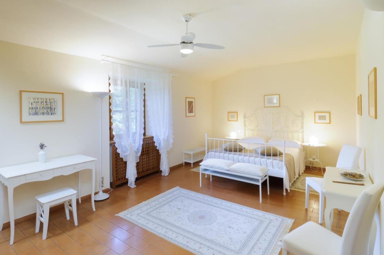 Convento Di San Francesco Mondaino Bed & Breakfast ภายนอก รูปภาพ