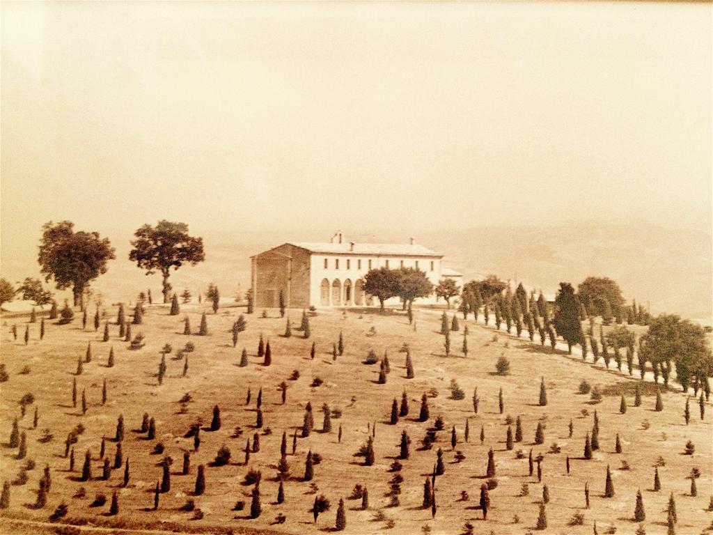 Convento Di San Francesco Mondaino Bed & Breakfast ภายนอก รูปภาพ
