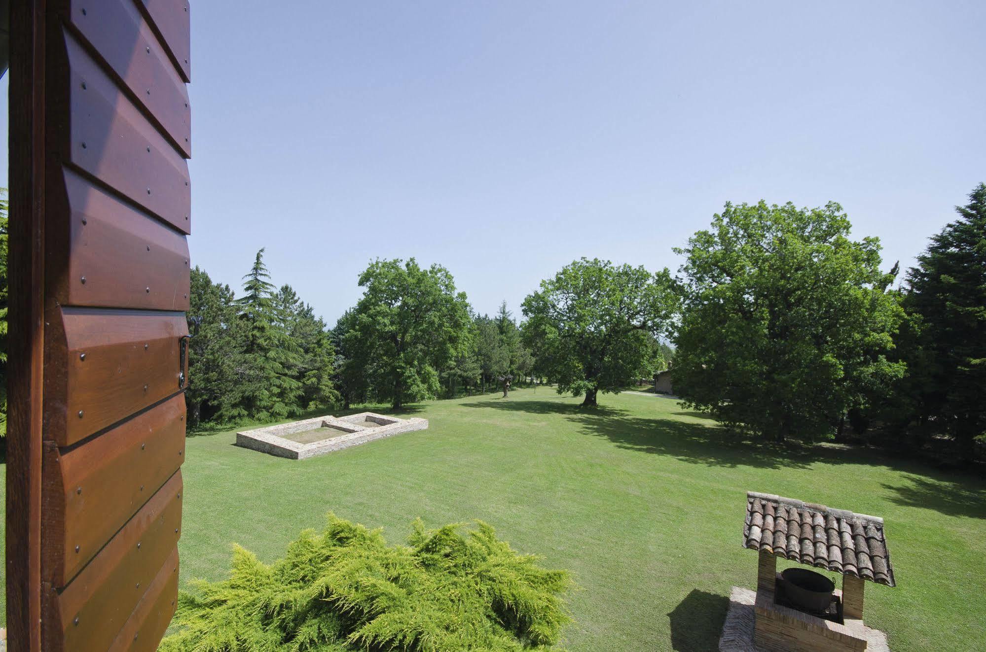 Convento Di San Francesco Mondaino Bed & Breakfast ภายนอก รูปภาพ